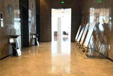 Echarm Hotel Jingzhou Olympic Sports Center