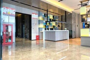 Echarm Hotel Jingzhou Olympic Sports Center