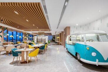 هتل Holiday Inn Yongkang By Ihg