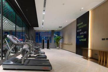 هتل Holiday Inn Yongkang By Ihg