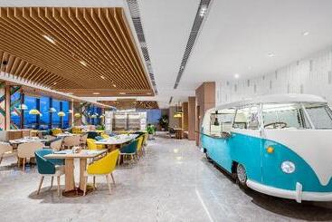 هتل Holiday Inn Yongkang By Ihg