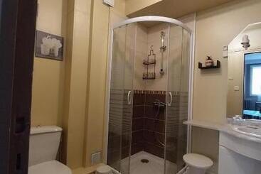 هتل Hôtel Les Deux Cols