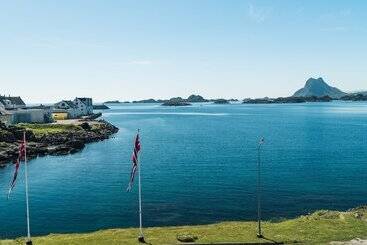 هتل Live Lofoten