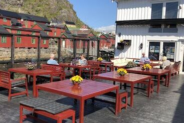 هتل Live Lofoten