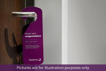 هتل Premier Inn Hamburg City Klostertor