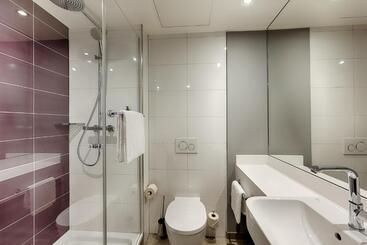 هتل Premier Inn Hamburg City Klostertor