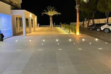 هتل Rodi Resort