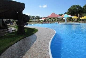 هتل Tmi Resort