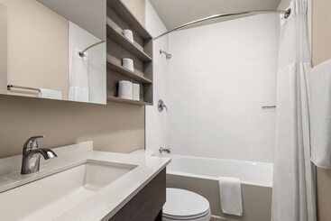 Microtel Inn & Suites Montreal Airport   Dorval Qc