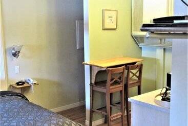 Glenview Cottages