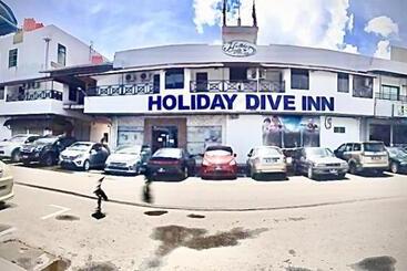 هتل Holiday Dive Inn