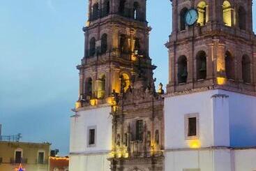 هتل La Casona Real