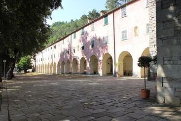 هتل Santuario Nostra Signora Di Soviore