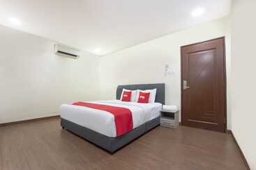 Oyo 90380 Hotel Jasin