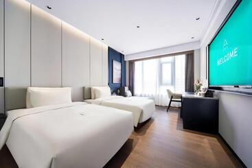 Atour Hotel Dalian Development Zone