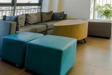 Hanting Hotel Dalian Sports Center