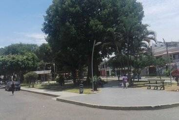 هتل Casa Del Parque