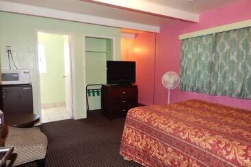 هتل M B Motor Inn