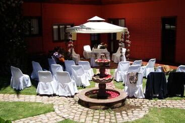 هتل Posada Del Parque Lodge