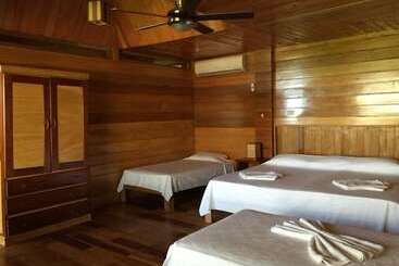 هتل Samiria Ecolodge
