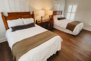 هتل The Jefferson Inn