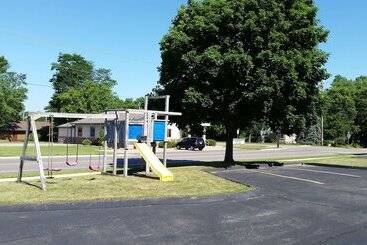 Surfside Motel