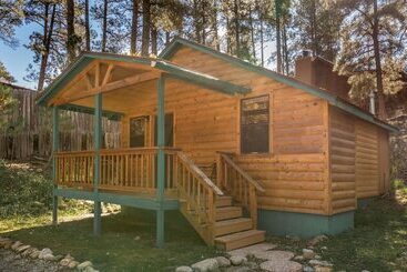 هتل Canyon Cabins