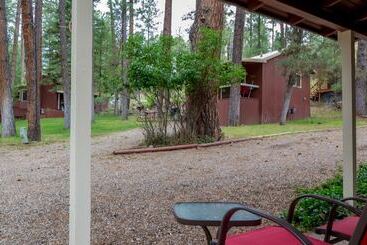 هتل Canyon Cabins