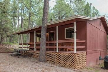 هتل Canyon Cabins