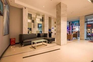 هتل City Comfort Inn Yulin Walking Street