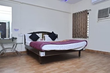 هتل Krishna Palace