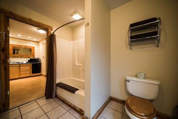 هتل The Walnut Street Inn