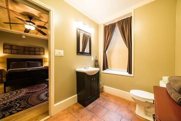 هتل The Walnut Street Inn