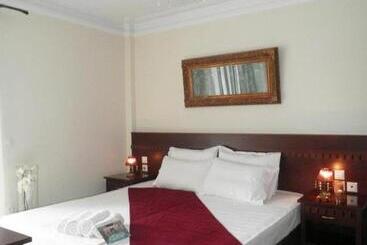 هتل Arcadia Suites & Spa