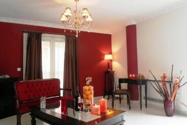 هتل Arcadia Suites & Spa