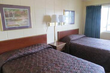 هتل Broadway Inn