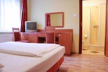 هتل City Hostel