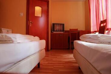 هتل City Hostel
