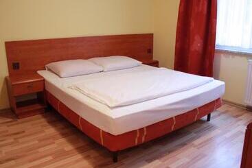 هتل City Hostel