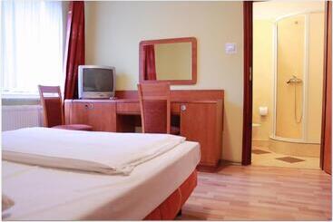 هتل City Hostel