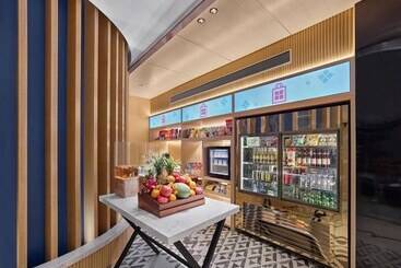 هتل Hilton Garden Inn Anshan Haicheng