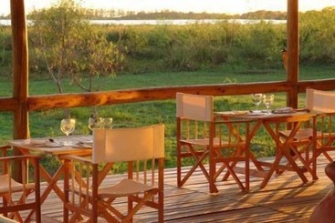 هتل Irupe Lodge