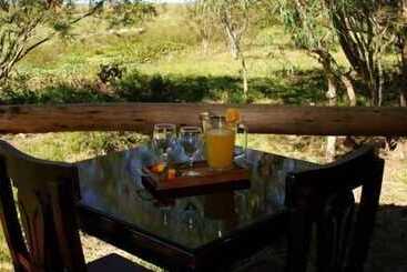 هتل Irupe Lodge