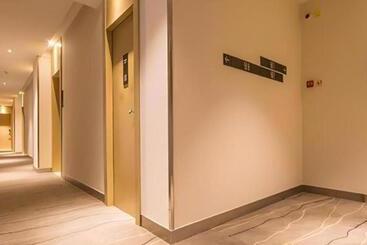 هتل City Comfort Inn Liuzhou Rongshui Fengsha