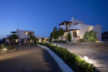 Otel 9 Muses   Paros