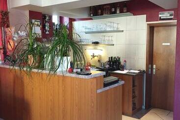 Hotel Edelweiss