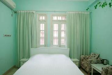 هتل Xiamen Gulangyu Islet Banshan Family Hostel