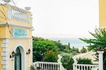 Avra Paradise Apart