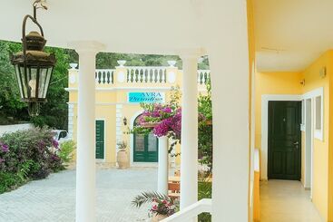 Avra Paradise Apart