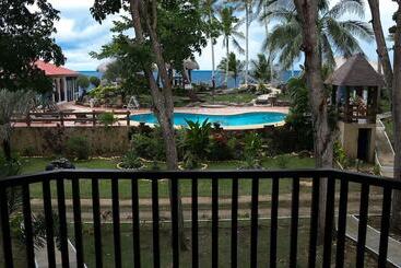 هتل Blue Star Dive & Resort